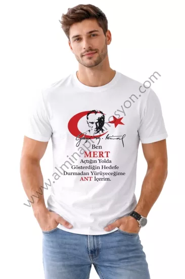 Toptan İsimli Atatürk Baskılı Beyaz Tişört